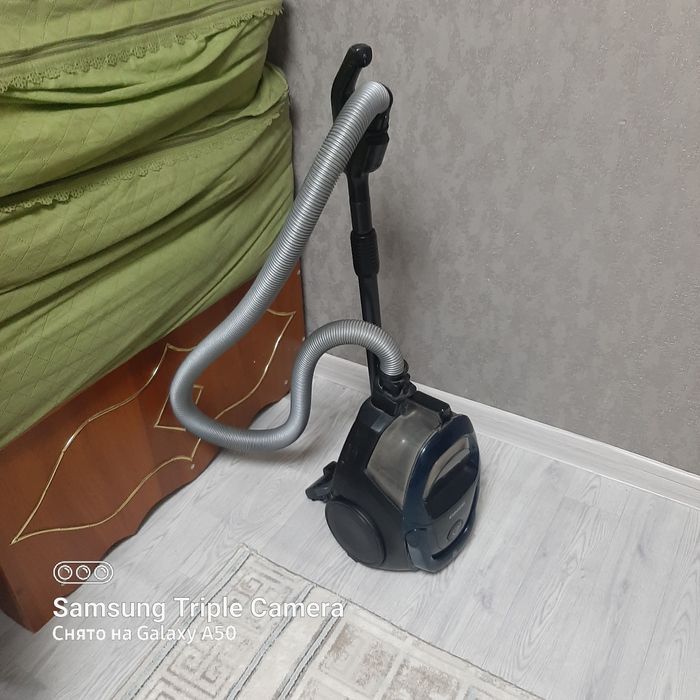Продам пылесос самсунг