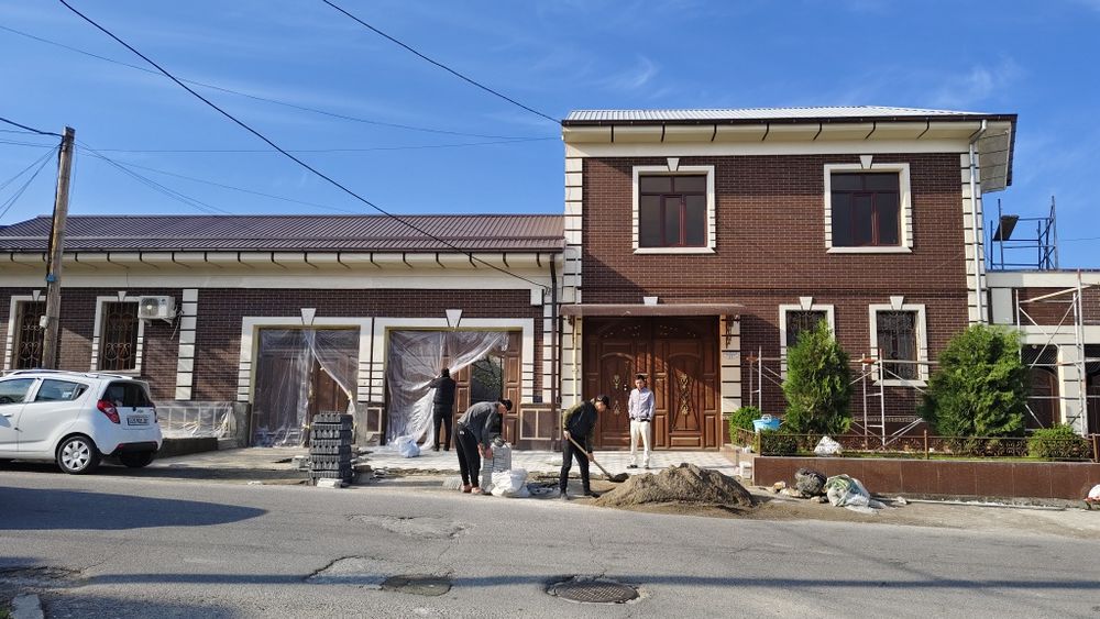 Fasad travertin malyarka atachento