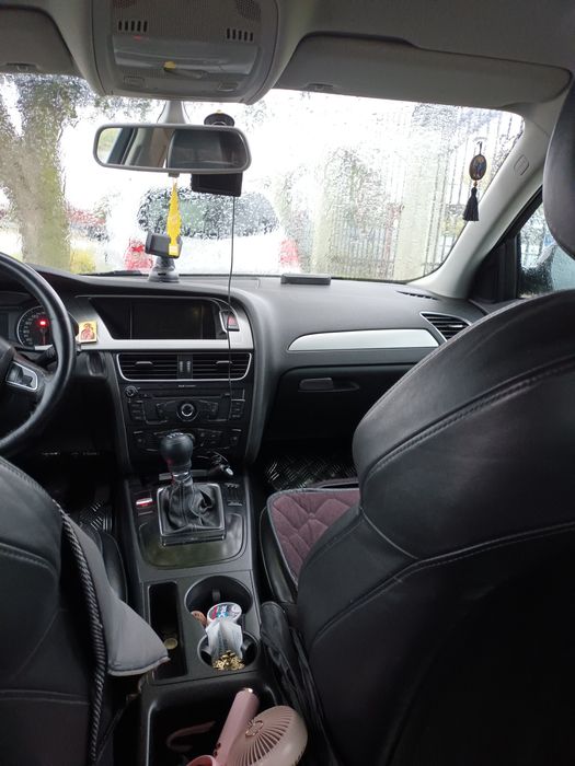 AUDI A4 2011 — imagine 2