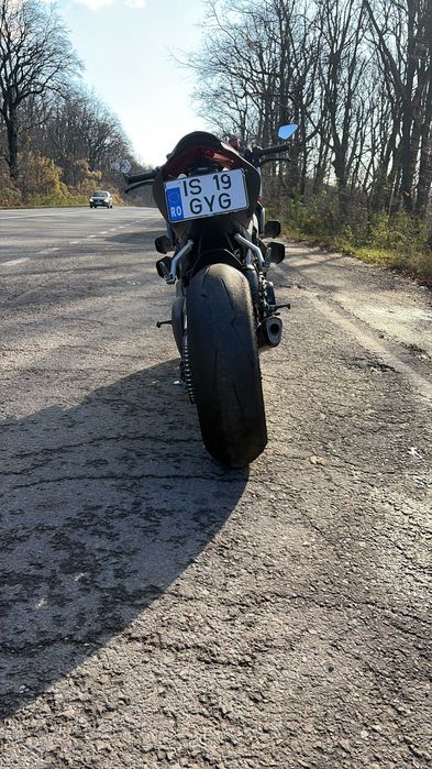 Ducati Streetfighter v4s 2021