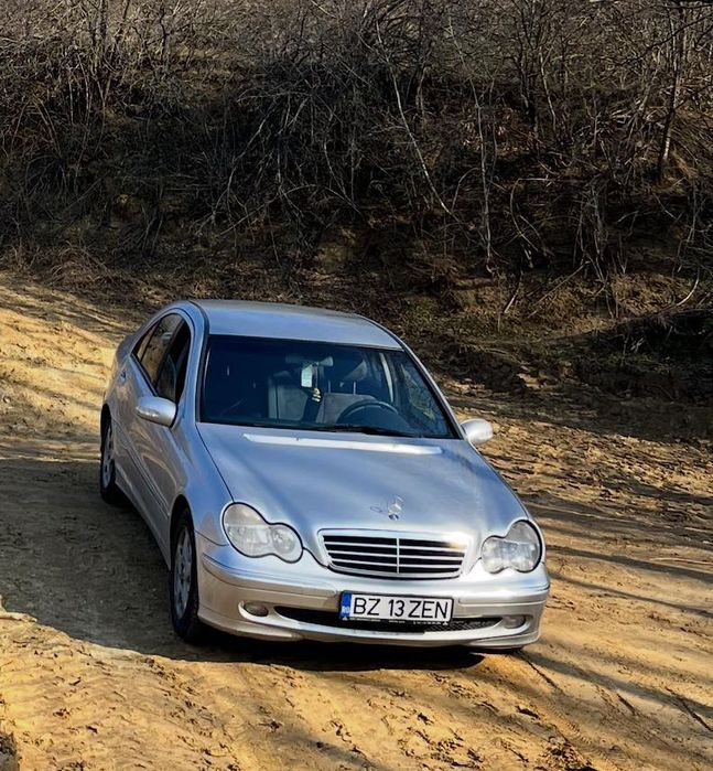 Mercedes-Benz C Mercedes C200 Kompressor, GPL, întreținut, rulabil zilnic, preț corect
