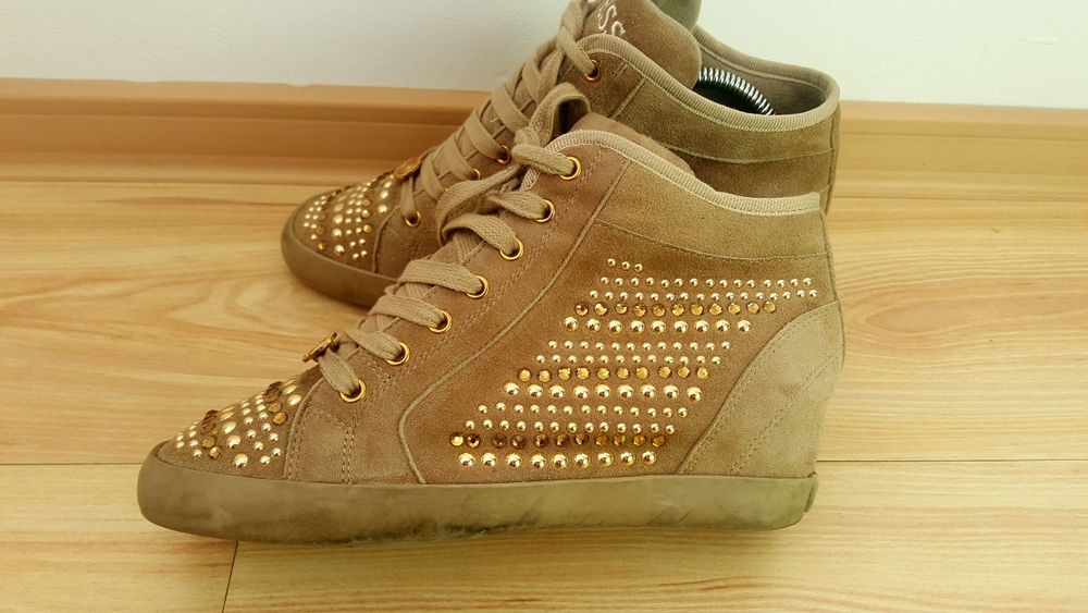 Platforme dama Guess 37