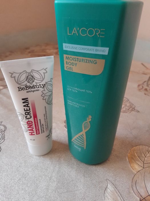 Koreyskiy kosmetika LA'CORE brendidan  SOCH TÒKILISHIGA QARSHI  SHAMPO