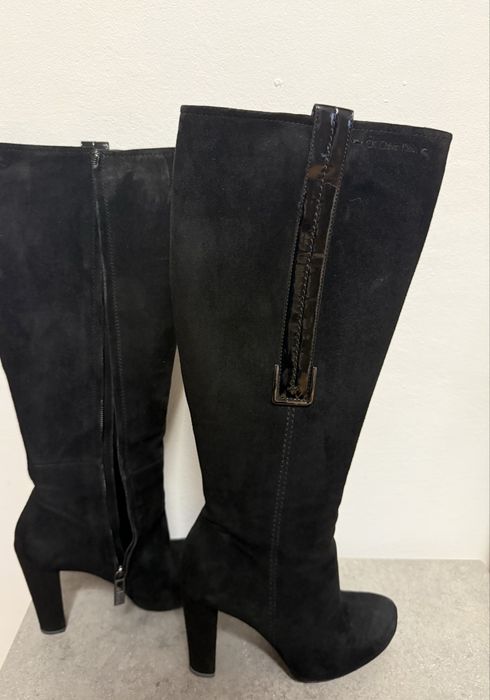 Cizme Calvin Klein din piele intoarsa