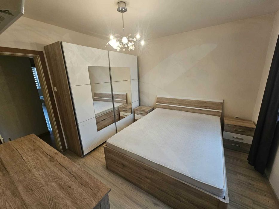 Продава се Тристаен апартамент в София, Хладилника - 100 кв.м за 867 €/кв.м - Снимка #5