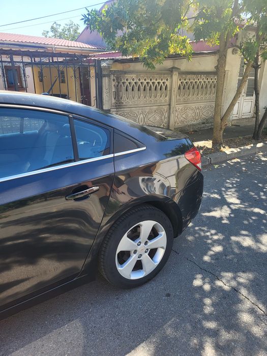 De vanzare chevrolet kruze