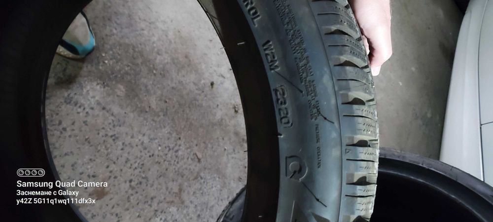 235 45 17 BRIDGESTONE Blizzak run flat