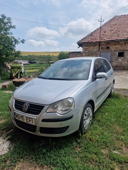 VOLKSWAGEN Polo 2007