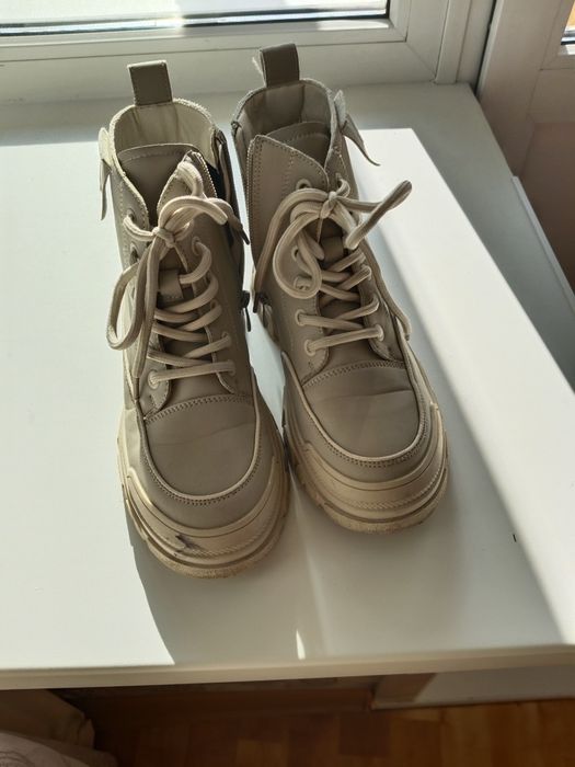 Детская обувь весна-осень.