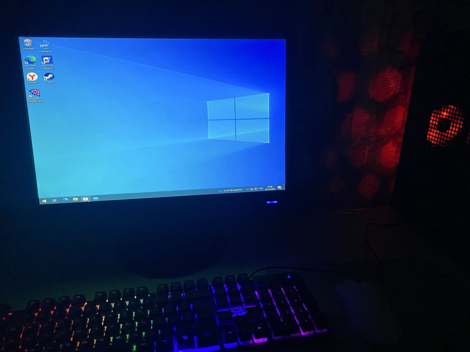 Компьютер в полном комплекте