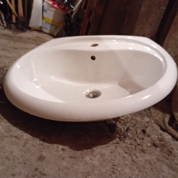 Мивки порцеланови  елипсовидни