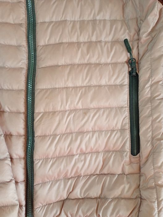 Vând geaca Superdry femei