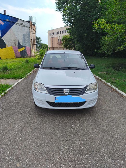 vand autoturism logan