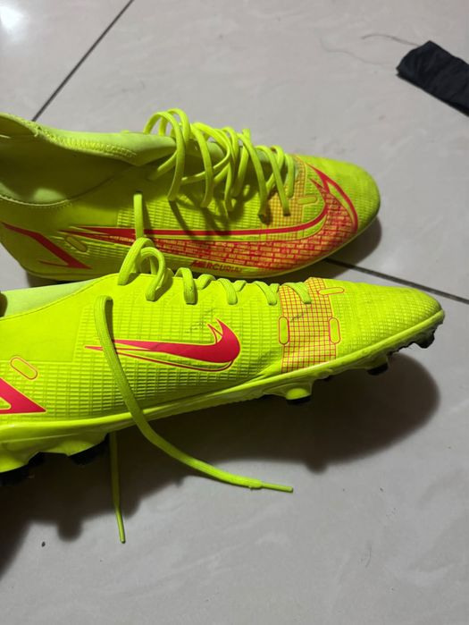 Football shoes/ бутонки original