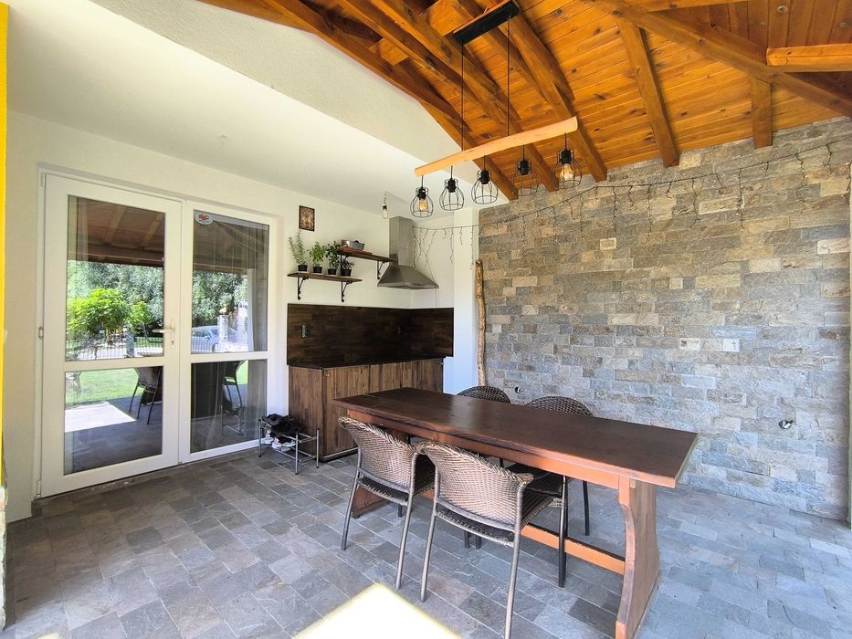 Продава се Къща в с. Драгичево, Област Перник - 220 кв.м за 1910 €/кв.м - Снимка #6