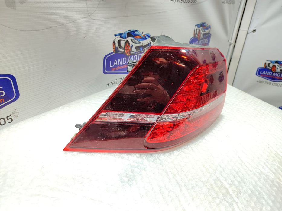 STOP TRIPLA SPATE ARIPA STANGA CU LED VOLKSWAGEN VW GOLF 7 HATCHBACK / COD OEM 5G0945207 2012-2017 (4I2)