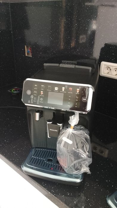 Philips expresor seria 5500 ultimul model