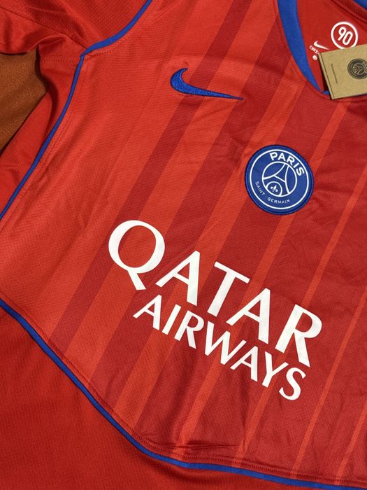 Tricou PSG third kit rosu sezonul nou fotbal