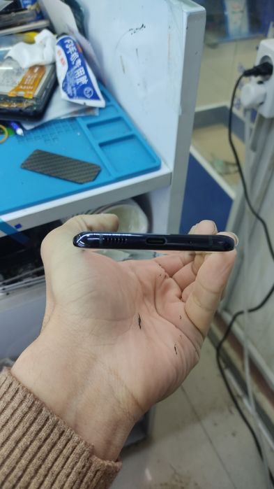 Samsung S20 Pullus 12.256Tali