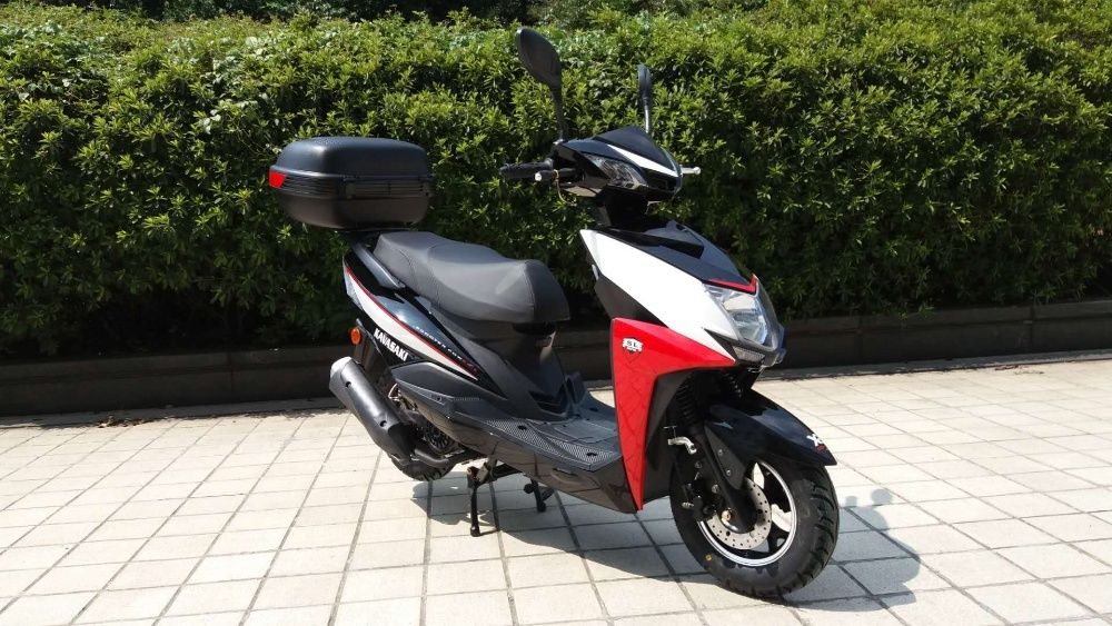 Успей купить Скутер бензине, 799 долларов