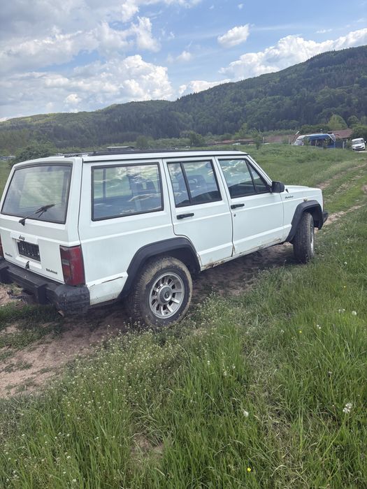 Jeep Cherokee XJ 2.1 за части