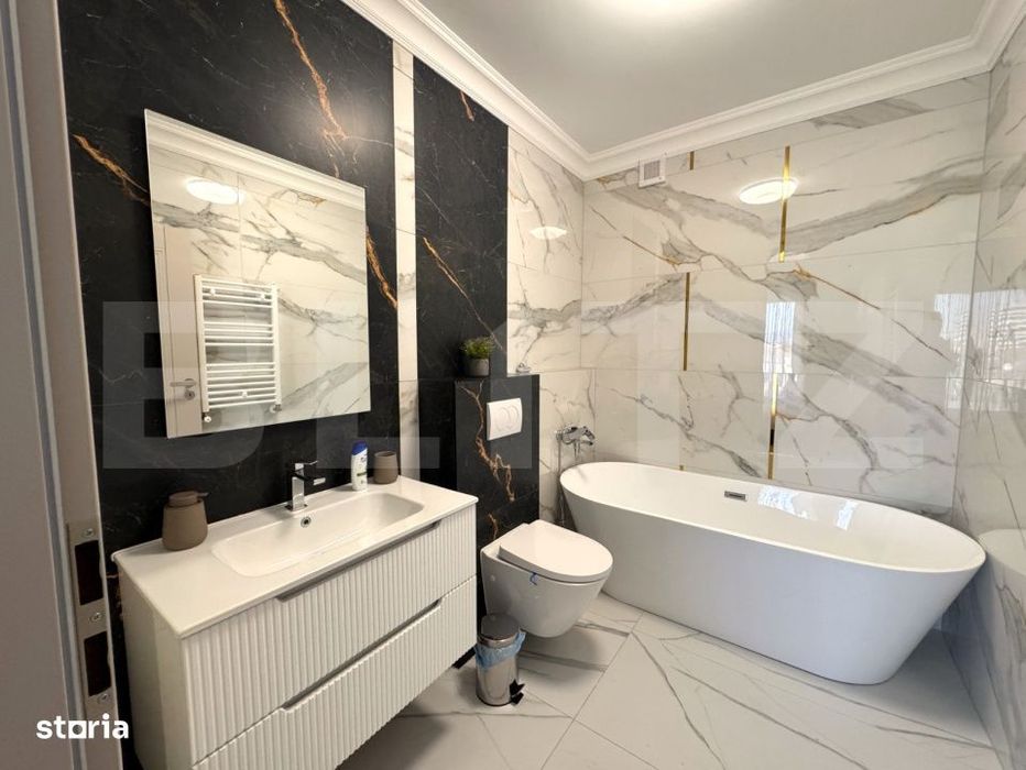 Apartament cu 3 camere, terasa si parcare, zona Libertatii