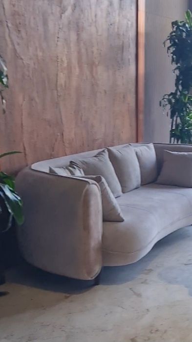 Celebrity Residense