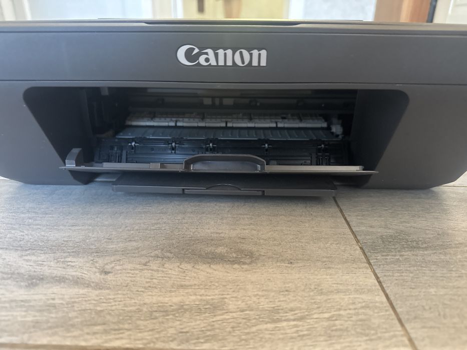 Принтер цветной новый