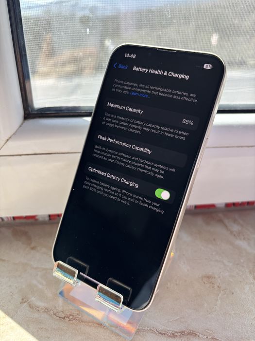 iPhone 13 Starlight