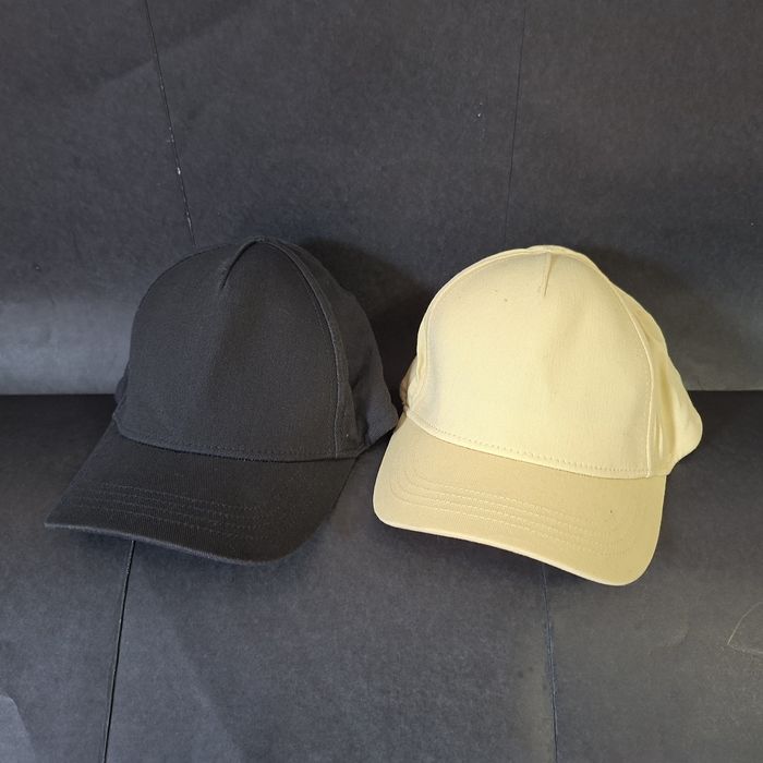 Продам детские кепки