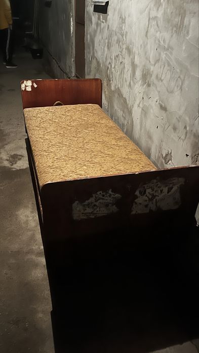 Отдам кровать бесплатно