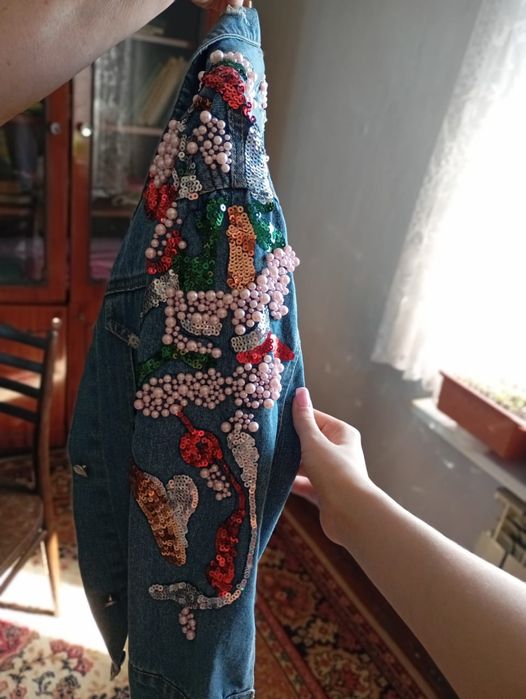 Продам джинсовку 48-50 размер