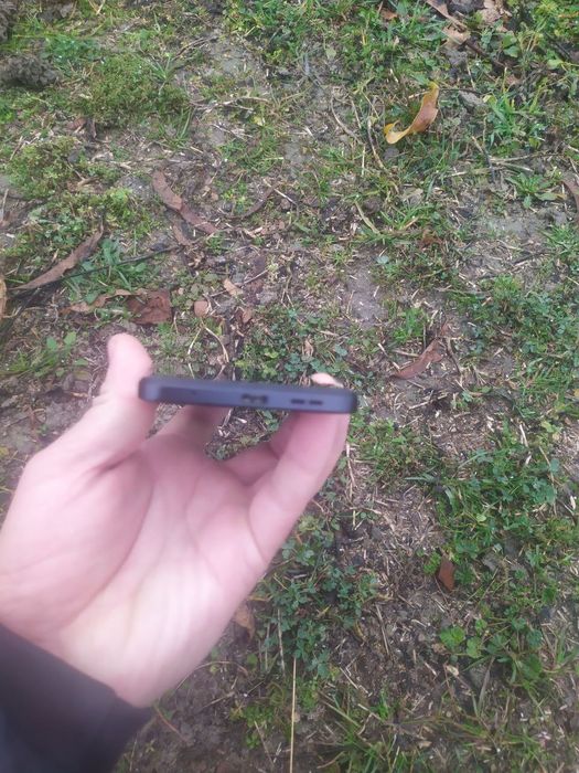 Xiaomi Redmi note 12 256/8+8