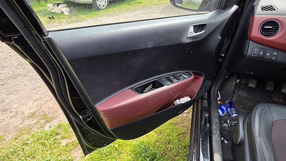Hyundai i10 1.2i Vertex 2017 На части 75000 км.