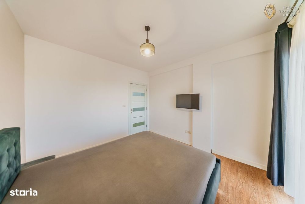 Apartament 3 camere de vânzare – Pârneava