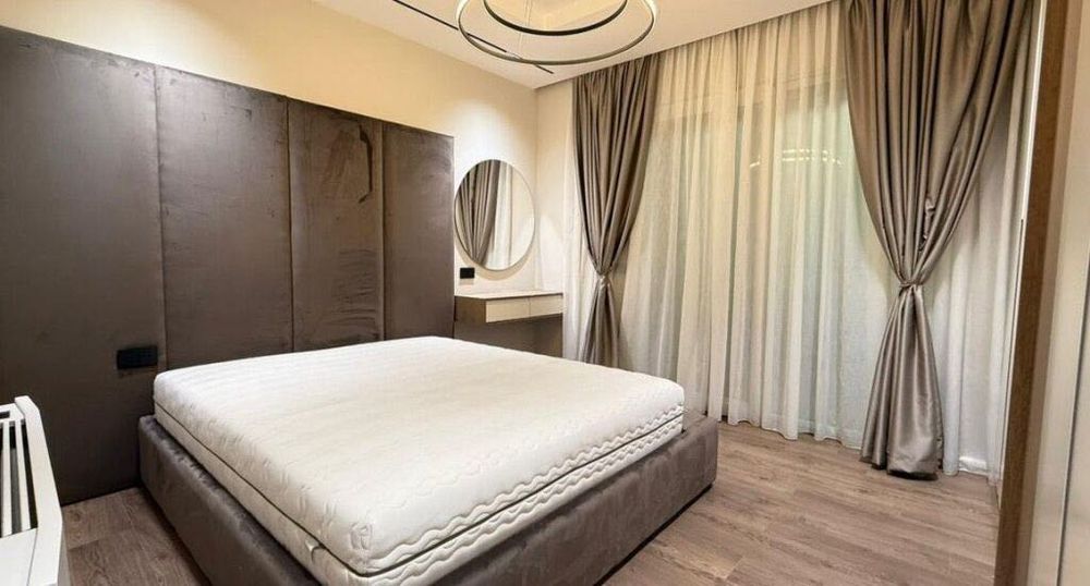 Продава се Двустаен апартамент в София, Манастирски ливади - 77 кв.м за 981 €/кв.м - Снимка #1
