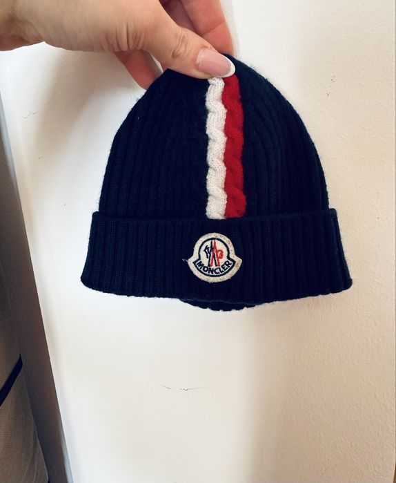 Caciula autentica Moncler