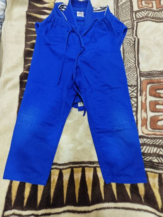 Продается Кимоно синее