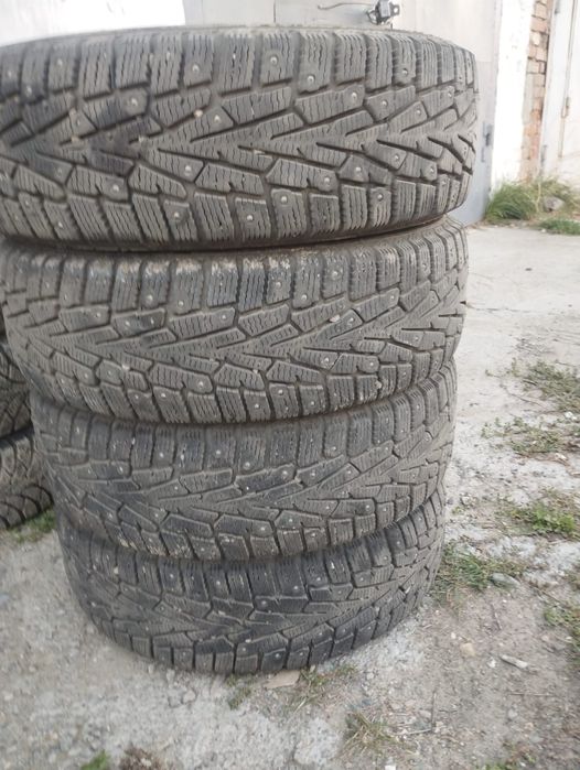 Продам зимние шины