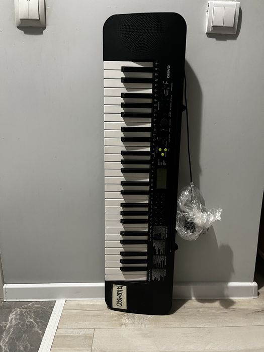 CASIO синтезатор