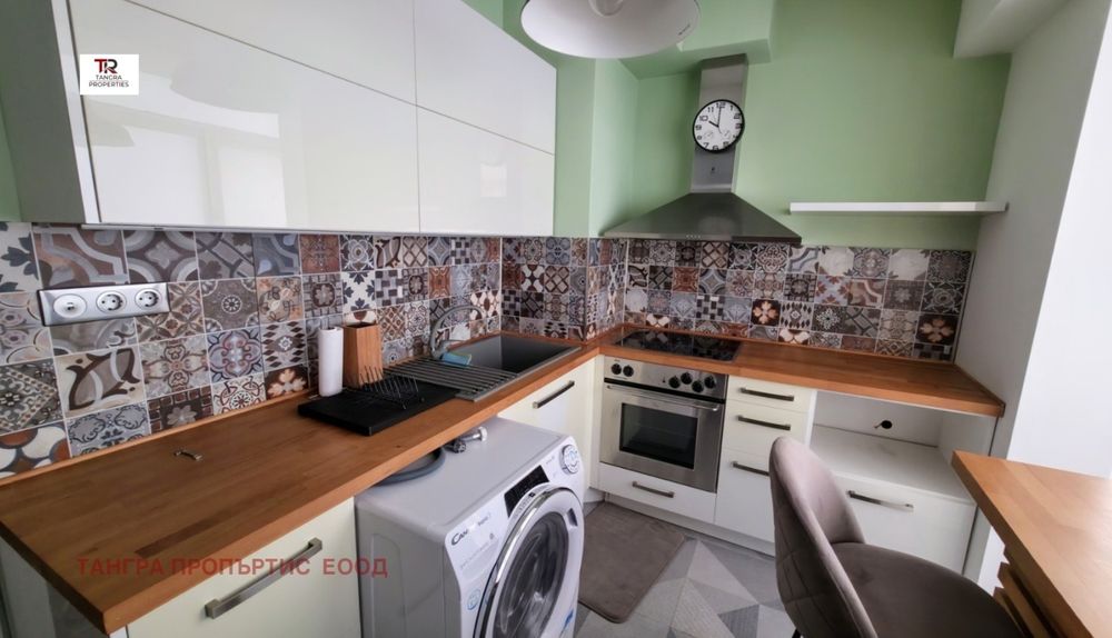 Отдава се 2-ст апартамент под наем в жк. Изток, гр.Перник