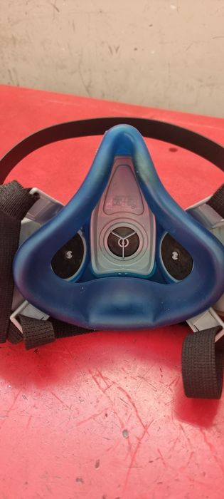 Полумаска  MSA с филтри