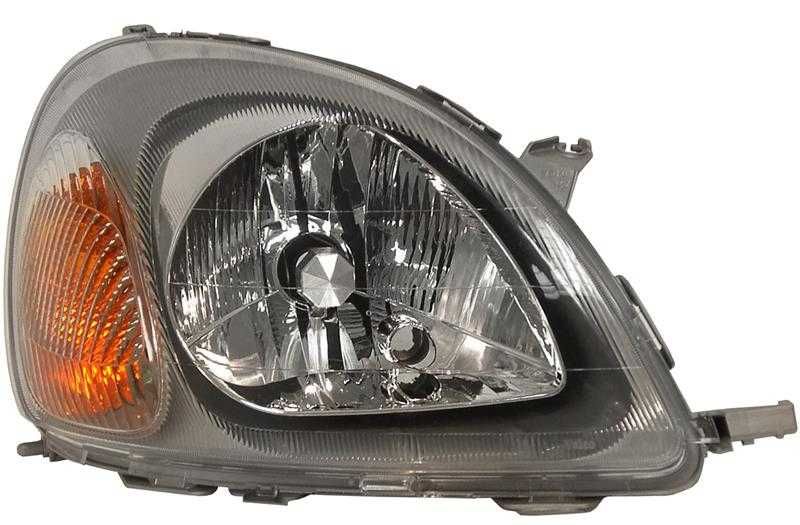 Far stanga/dreapta Toyota Yaris P1 an 1999-2002 , faruri noi