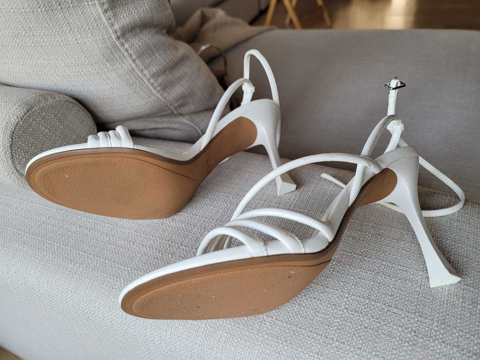 Официални дамски обувки, бял цвят Zara, 40 номер
