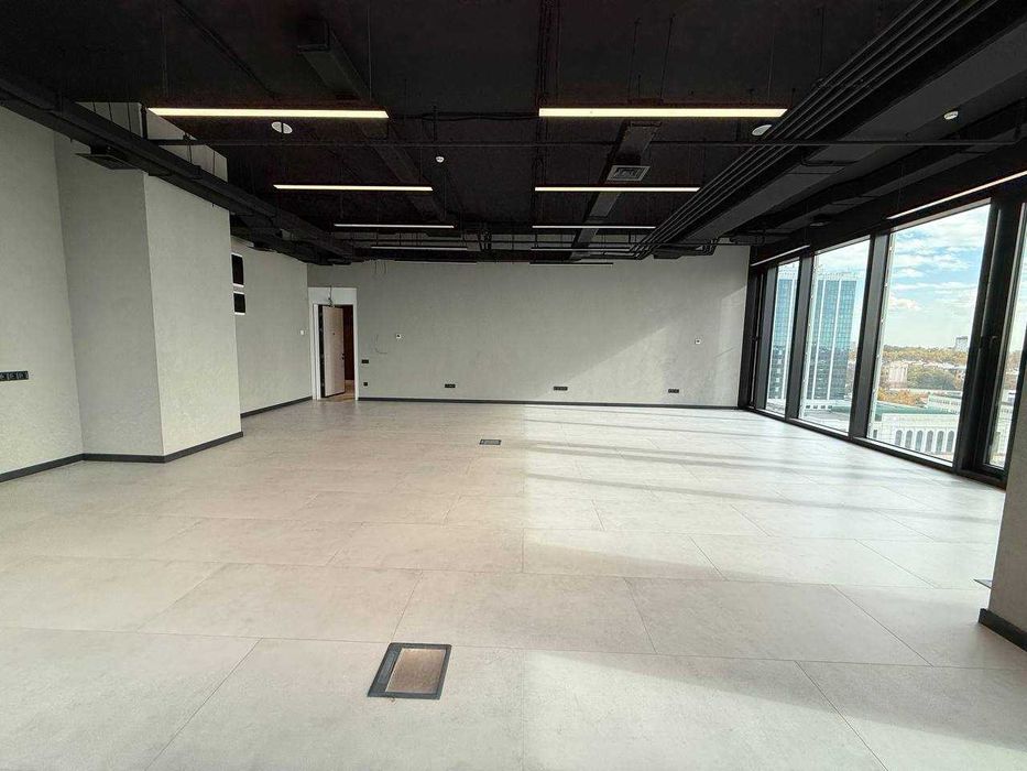 Аренда офиса 108 кв в бизнес центре NEST ONE C блок