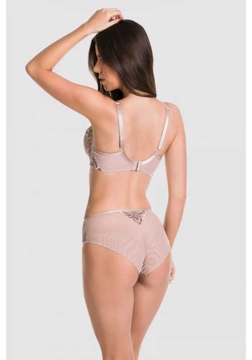 Сутиен с меки чашки в бежов цвят ROMA 19178 MEDIOLANO