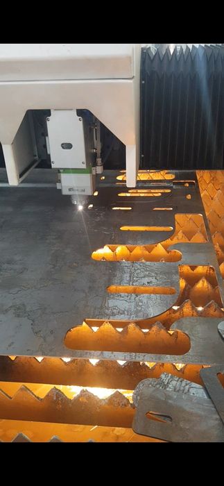 Услуга Лазерная Резка Метал, акрил и  Гравировка