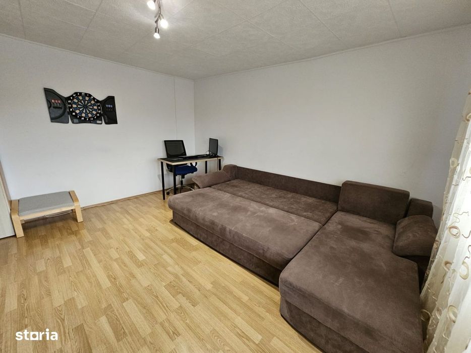 Apartament decomandat, 3 camere, 70mp, in Piata Zorilor