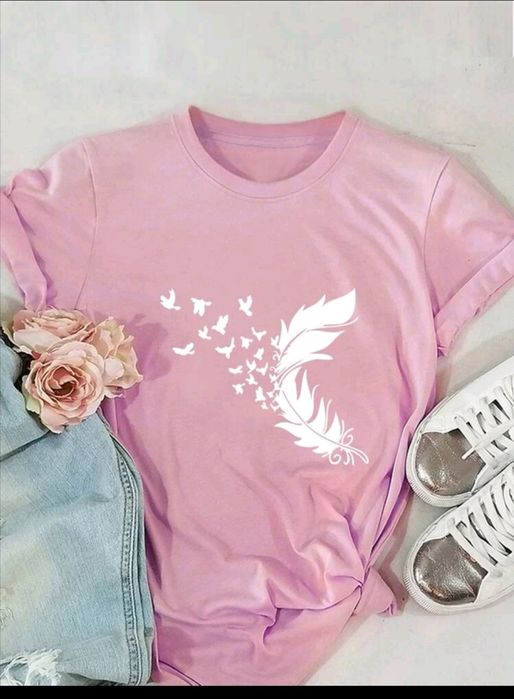 Нови тениски  S размер