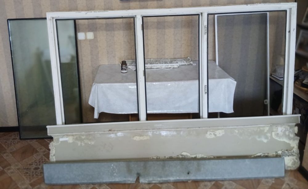 Продам пластиковое окно